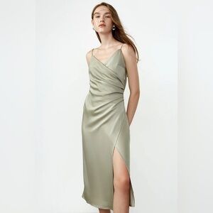 NWT J.ING Green Silky V Neck Slip Midi Dress Size SM